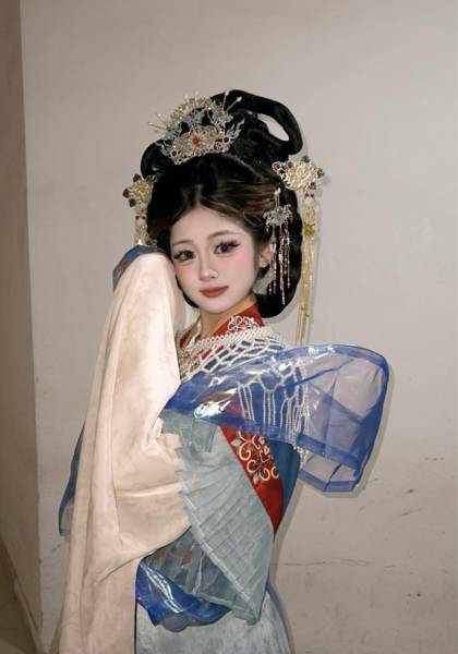 推荐艺人