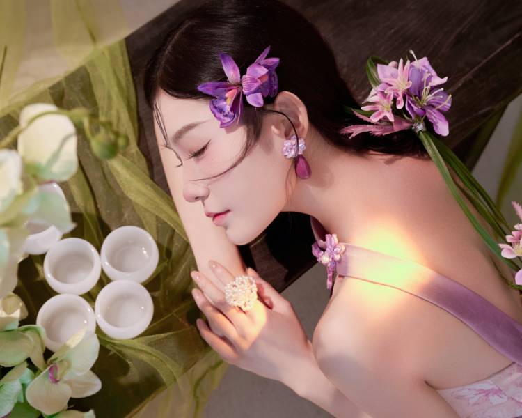 艺人背景图