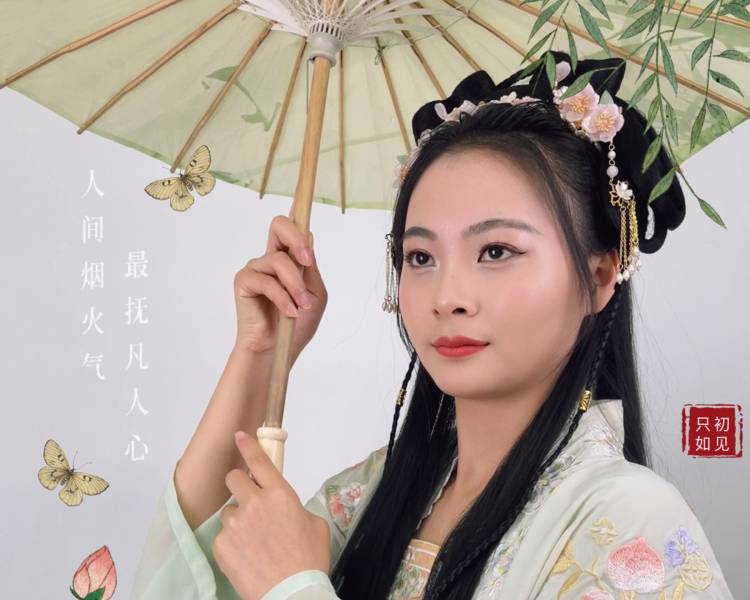 艺人背景图