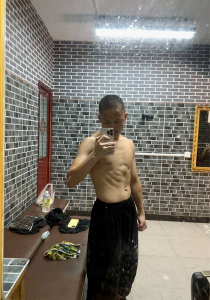 推荐艺人