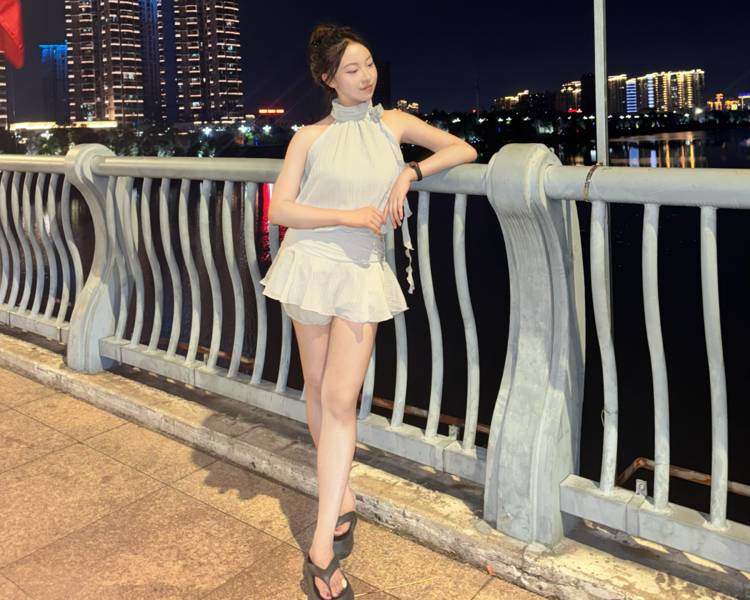 艺人背景图