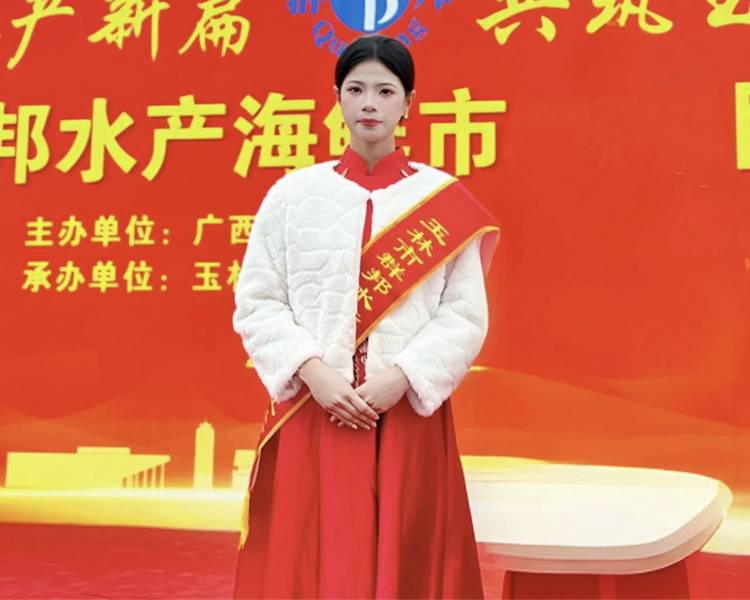 艺人背景图