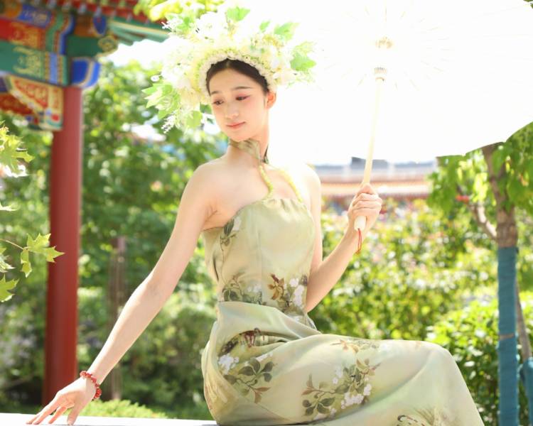 艺人背景图
