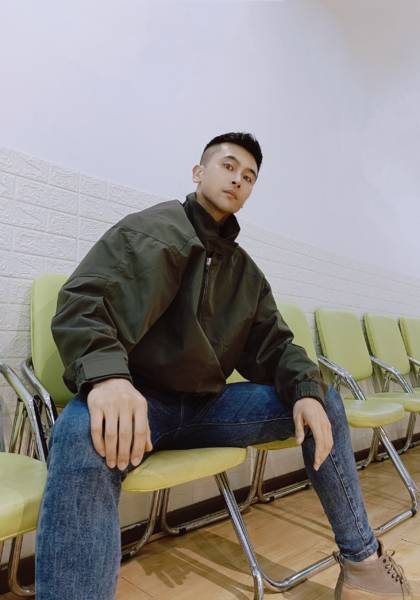 推荐艺人