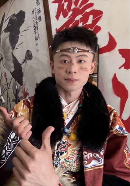 推荐艺人
