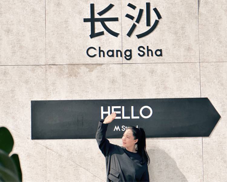 艺人背景图