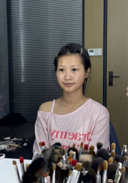 推荐艺人