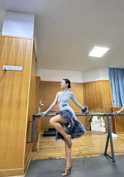推荐艺人