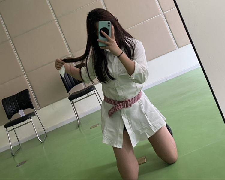艺人背景图