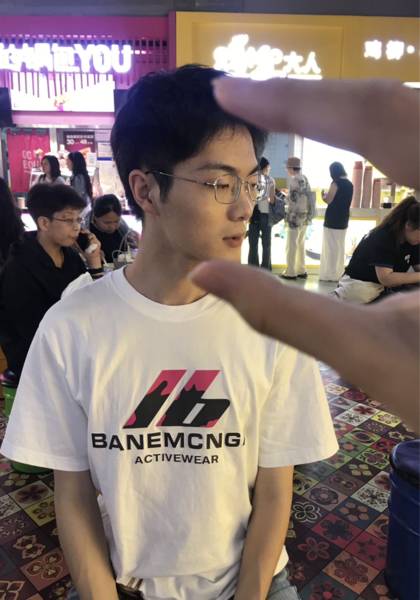 推荐艺人