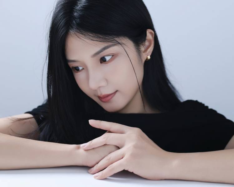 艺人背景图