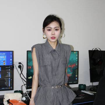@.LL的微模卡作品