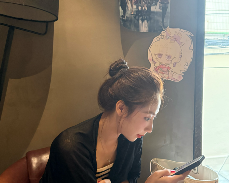艺人背景图