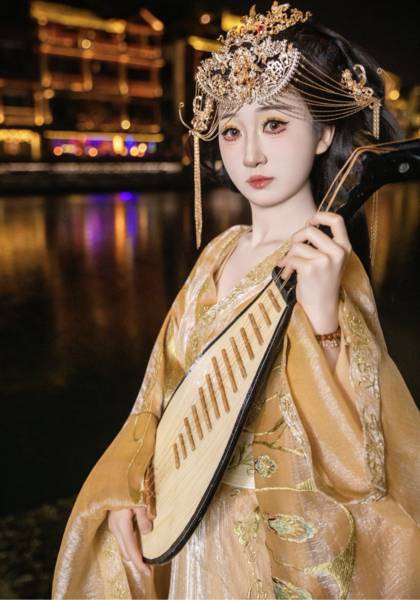 推荐艺人