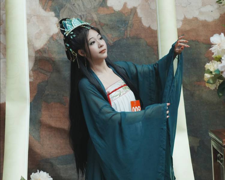 艺人背景图