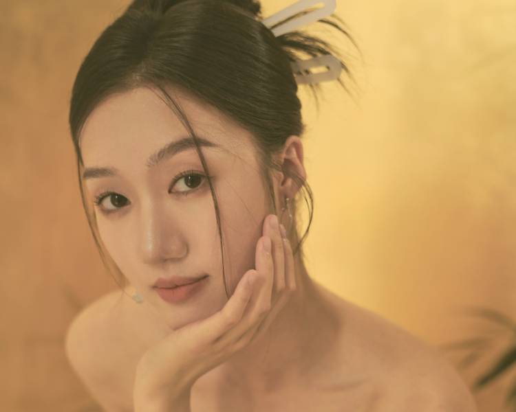 艺人背景图