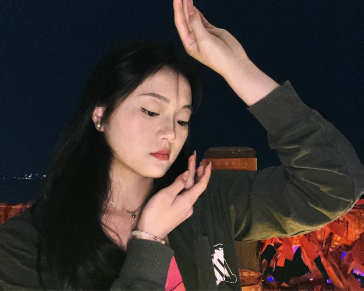 艺人背景图