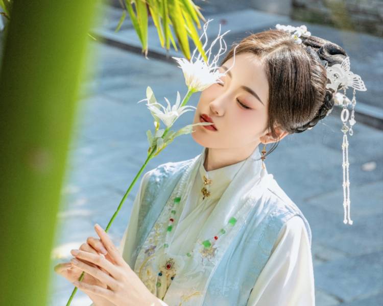 艺人背景图
