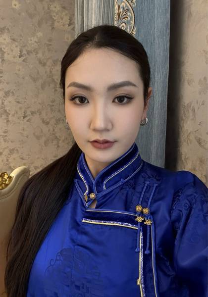 推荐艺人