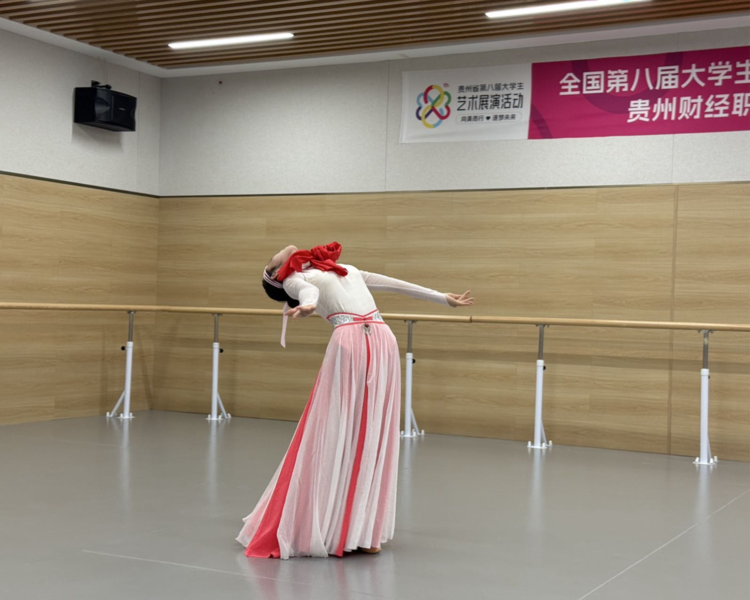 艺人背景图